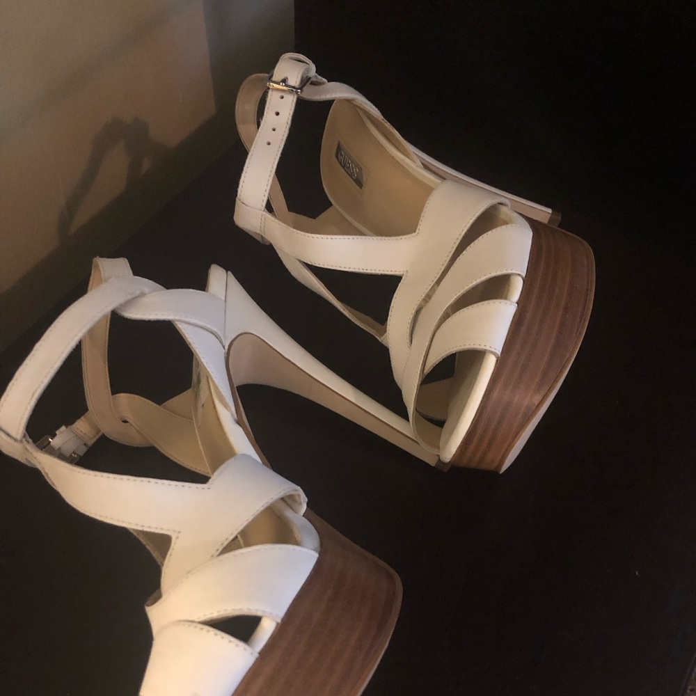 GUESS White Heels - Size US 9